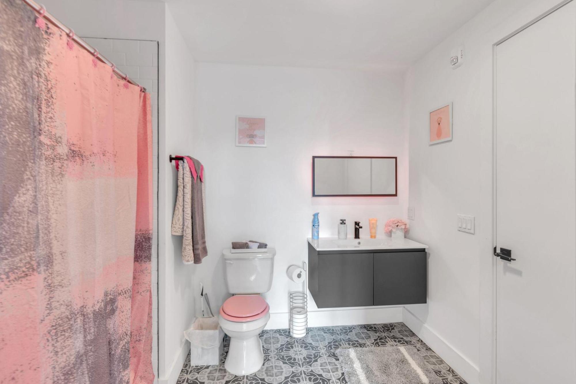 Pink Heaven Indoor Pool, Free Parking, Near Nyc Apartment Елизабет Екстериор снимка