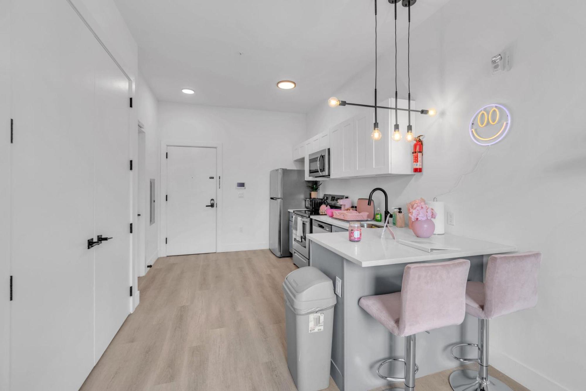 Pink Heaven Indoor Pool, Free Parking, Near Nyc Apartment Елизабет Екстериор снимка