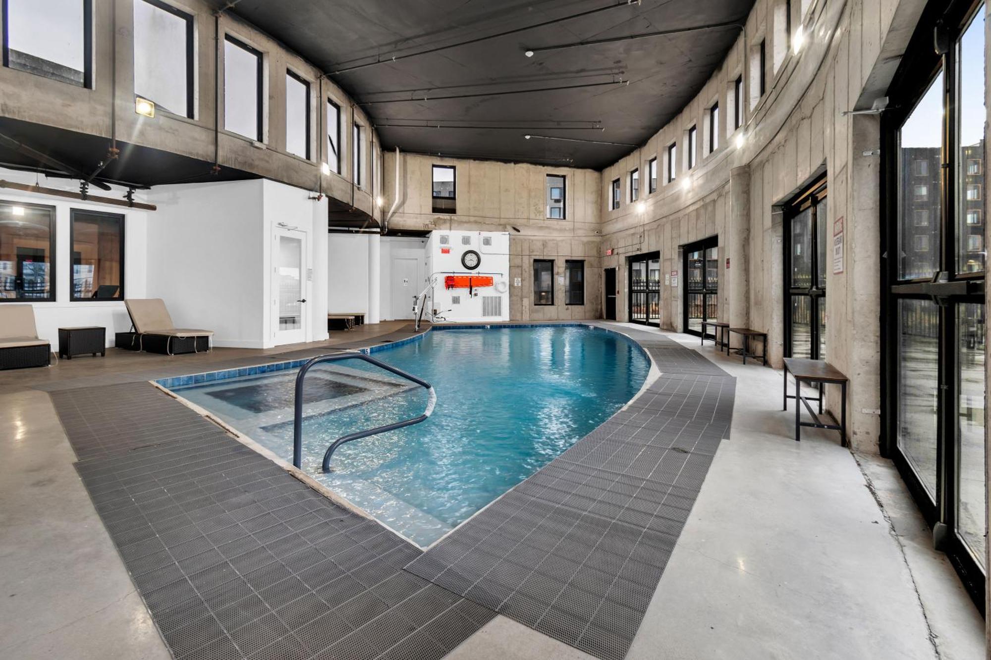 Pink Heaven Indoor Pool, Free Parking, Near Nyc Apartment Елизабет Екстериор снимка
